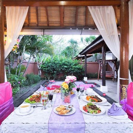 One Bedroom Private Villa Kuta Семиняк Екстериор снимка