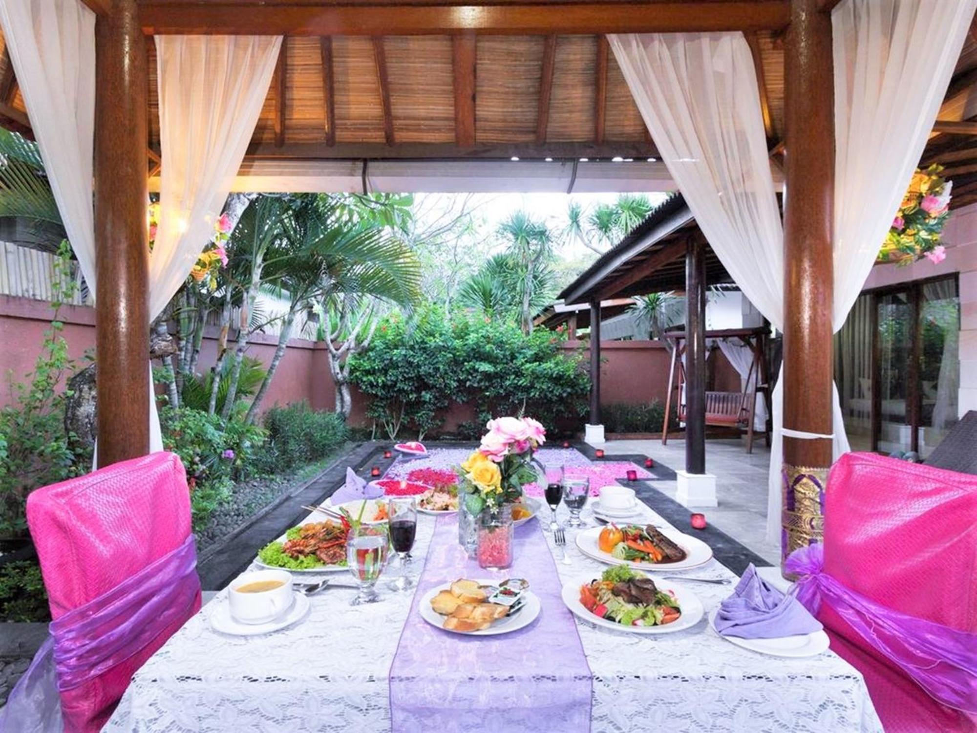 One Bedroom Private Villa Kuta Семиняк Екстериор снимка