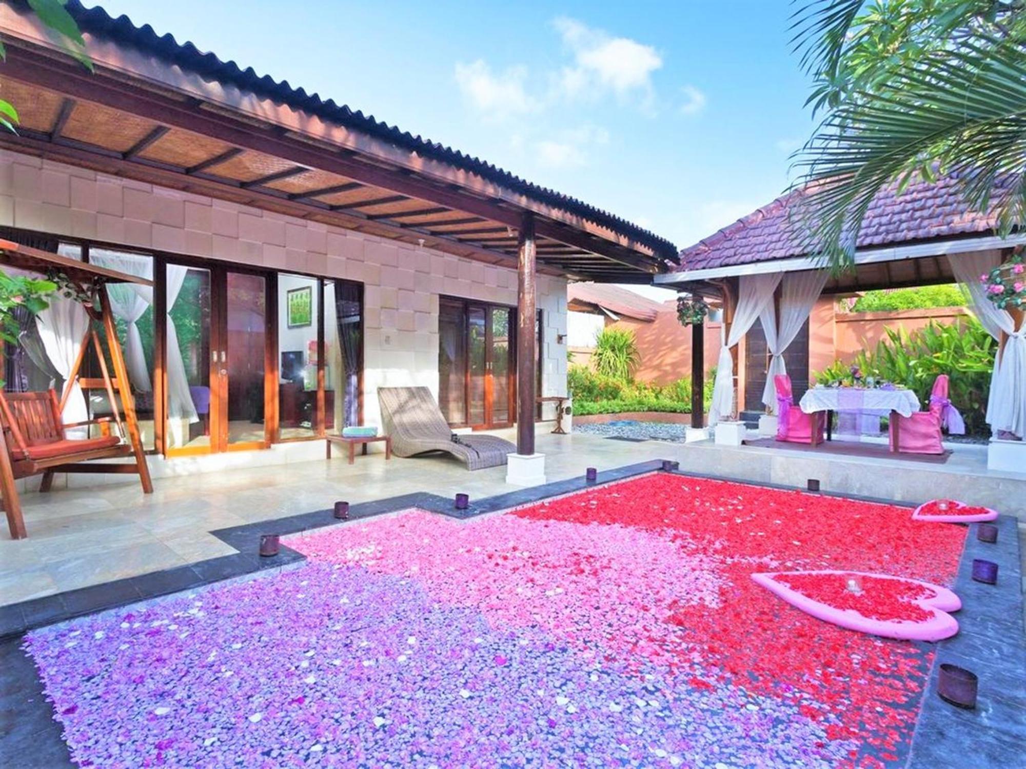 One Bedroom Private Villa Kuta Семиняк Екстериор снимка