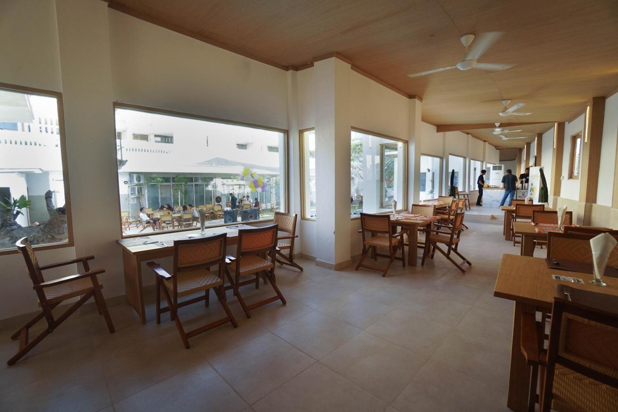 One Bedroom Private Villa Kuta Семиняк Екстериор снимка