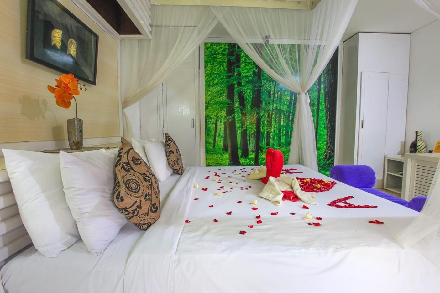 One Bedroom Private Villa Kuta Семиняк Екстериор снимка